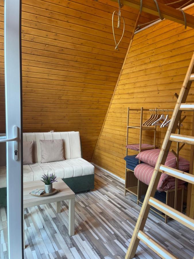 Cabane A-Frame Svinita Exteriör bild
