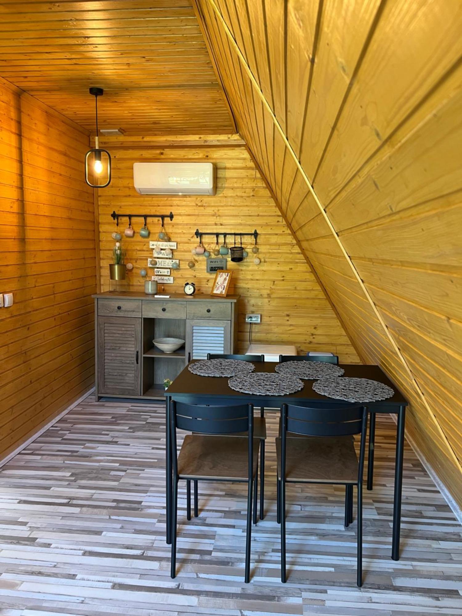 Cabane A-Frame Svinita Exteriör bild