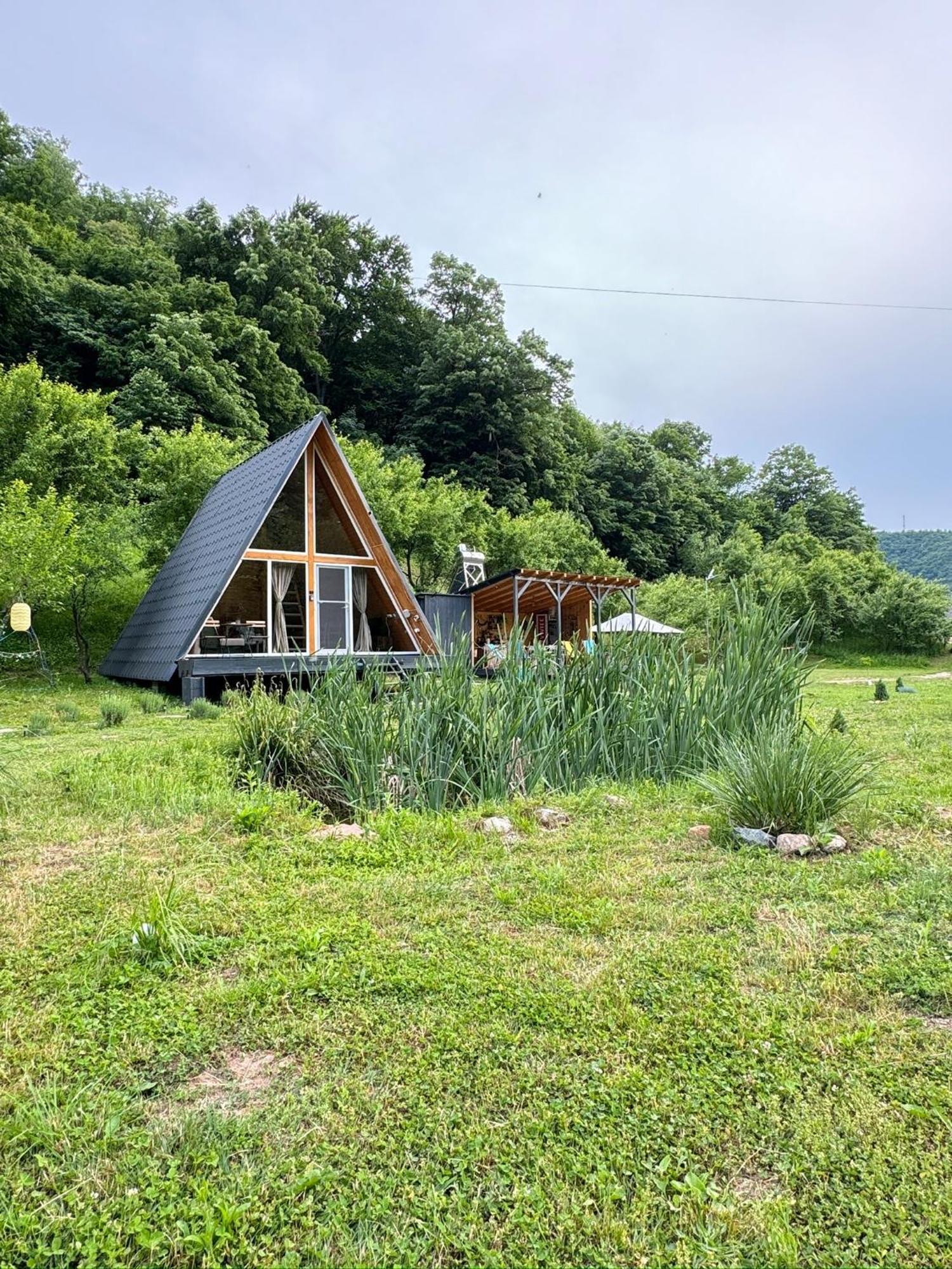 Cabane A-Frame Svinita Exteriör bild