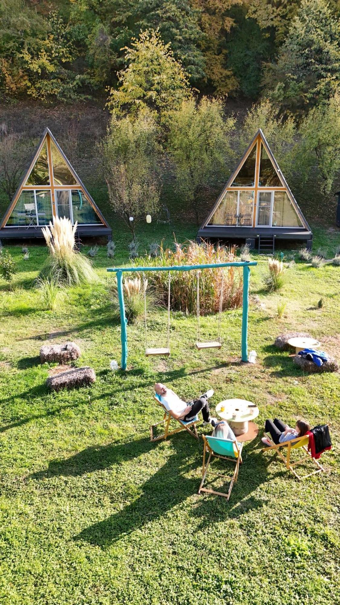 Cabane A-Frame Svinita Exteriör bild